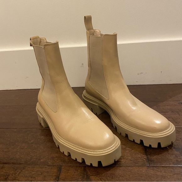 Zara cream boots - Picture 2 of 6